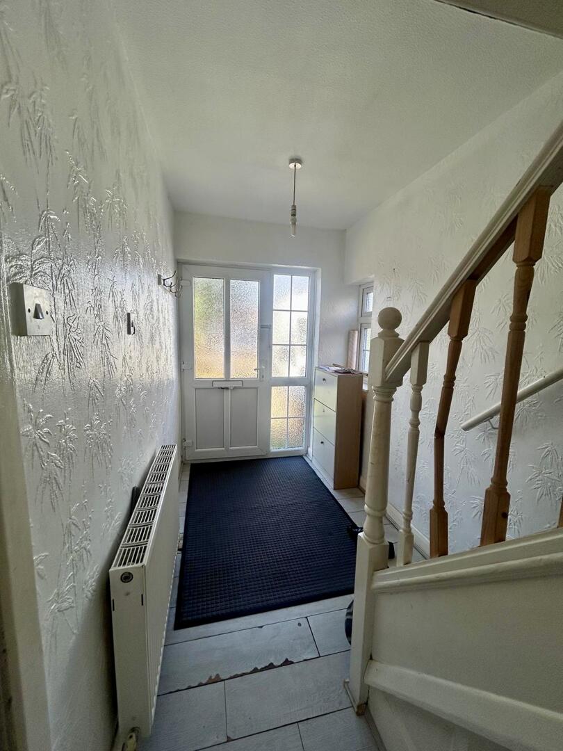 Adelphi Crescent, Hayes